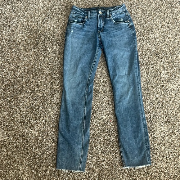Worn a couple times but In great shape, the size is 25 - Picture 1 of 4